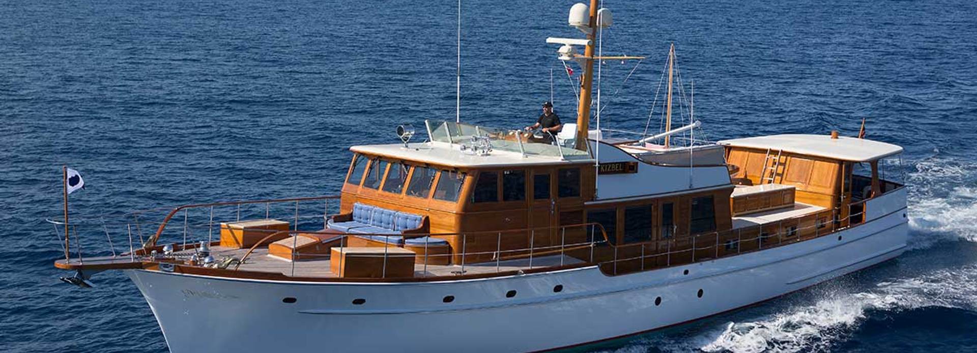 Khalida yacht, Hodgdon Yachts
