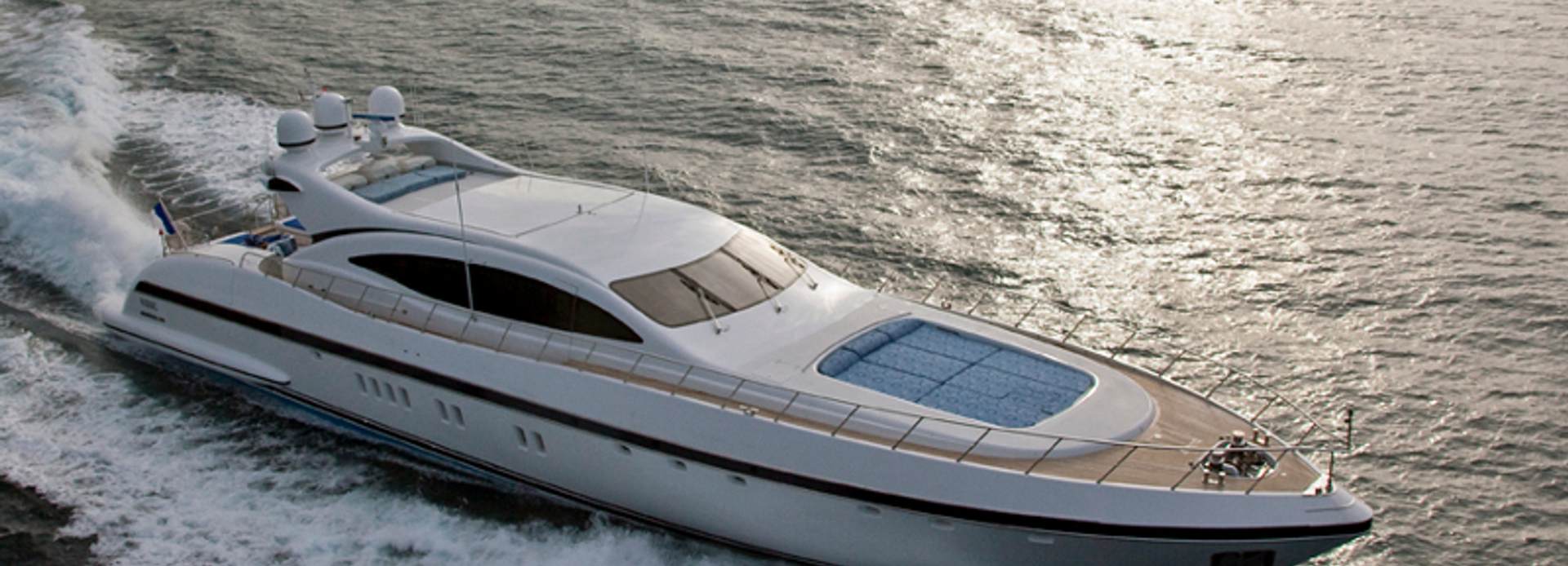S yacht, Mangusta