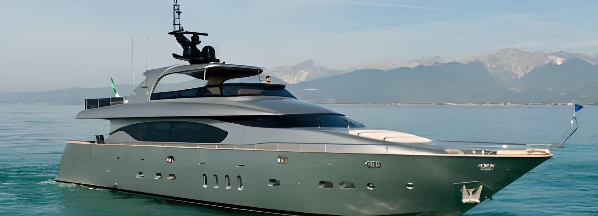 Meri VI yacht, Maiora