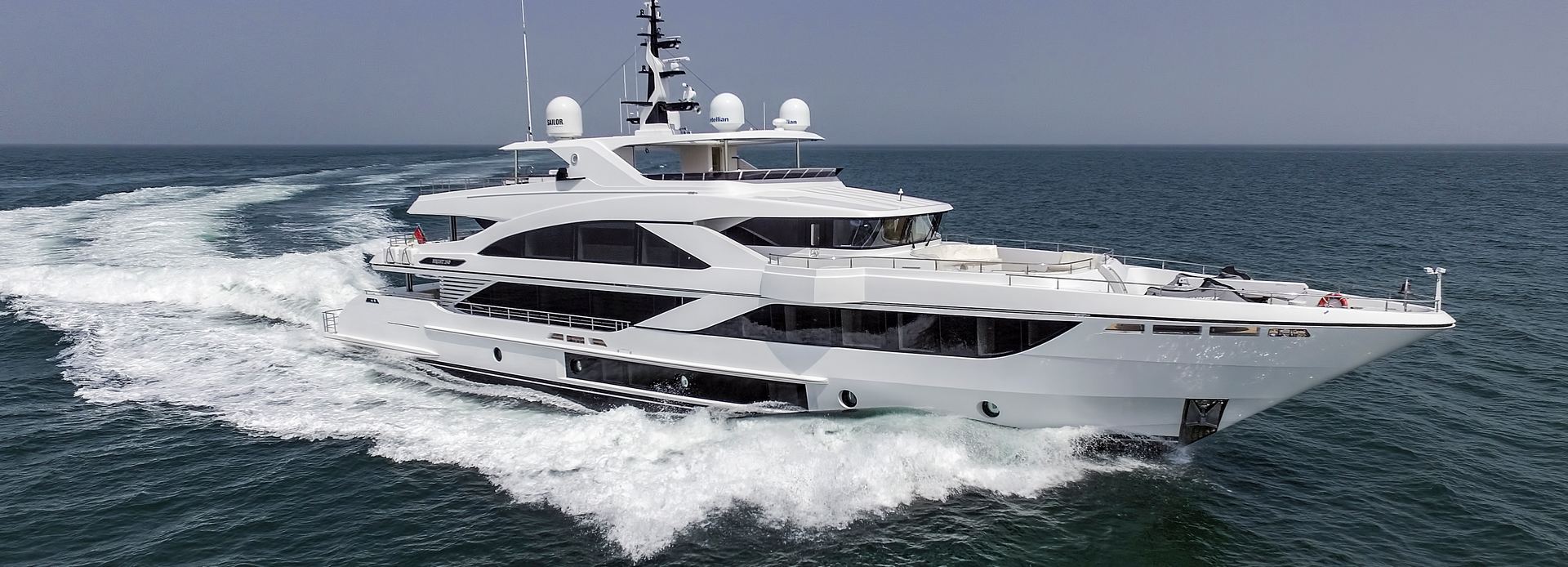 Deztination yacht, Gulf Craft