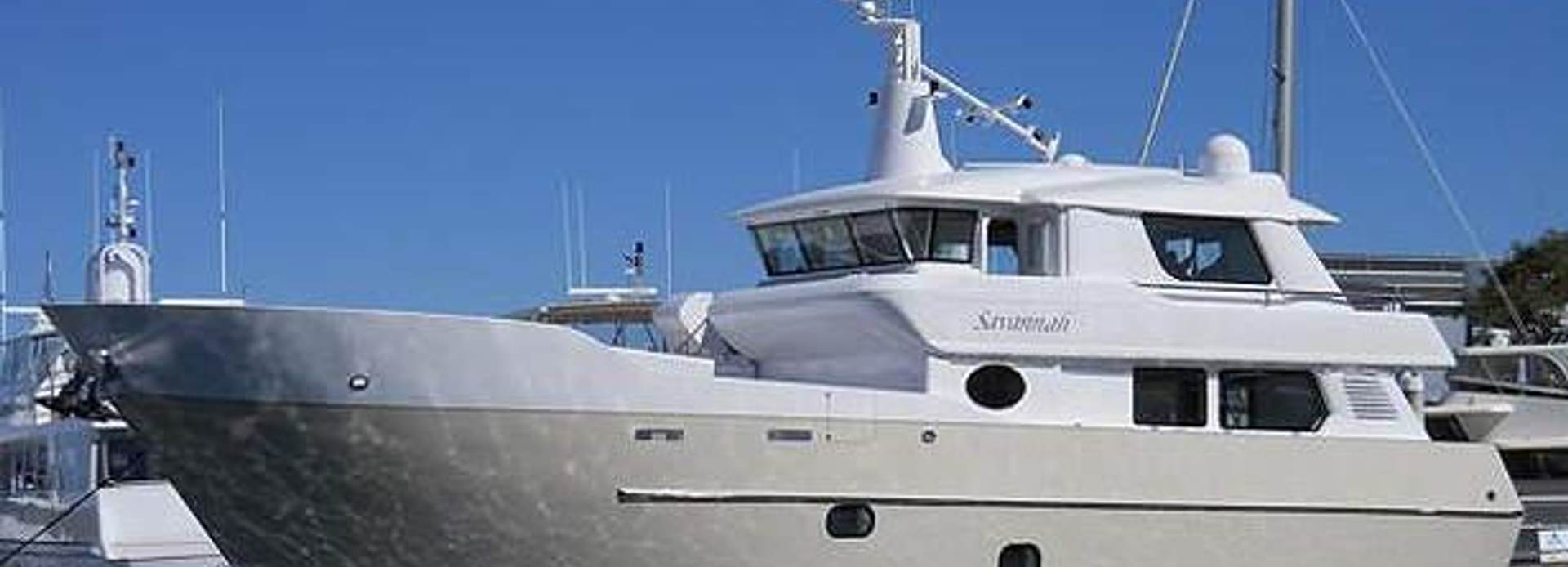 Savannah yacht, Custom