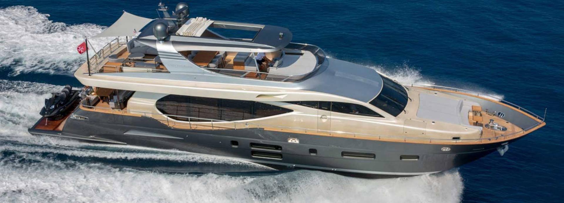 Passion VI yacht, Canados