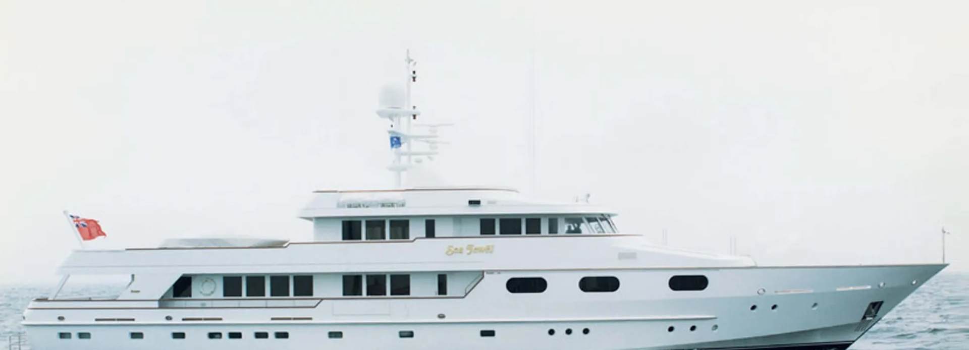 X Chios yacht, Feadship