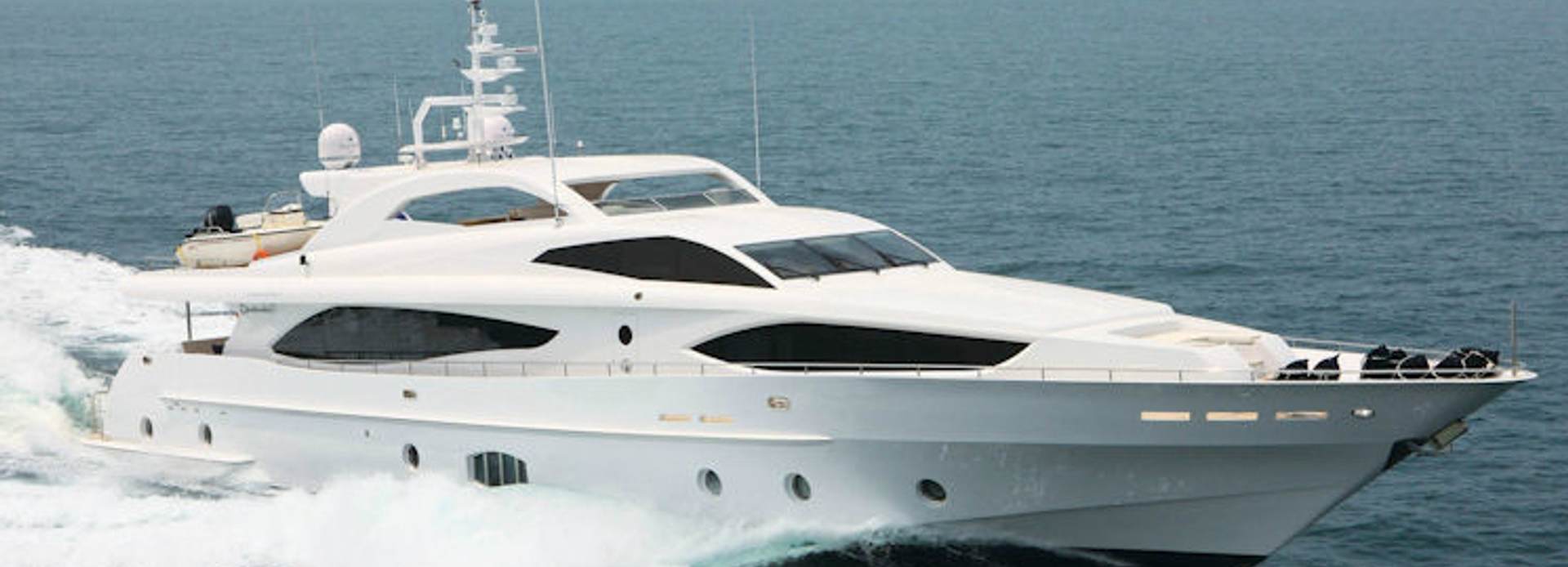 Al Shoumoukh yacht, Gulf Craft