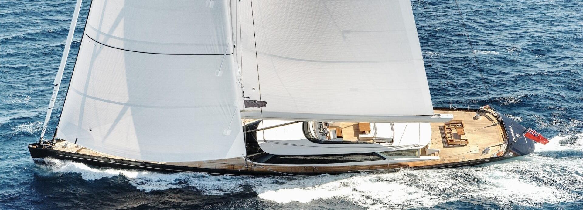 Kokomo yacht, Alloy Yachts