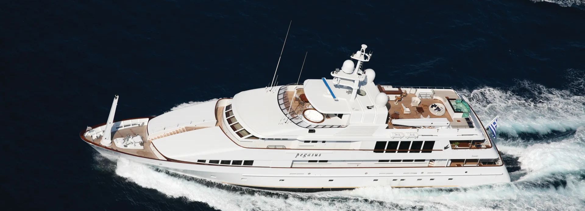 Pegasus yacht, Feadship