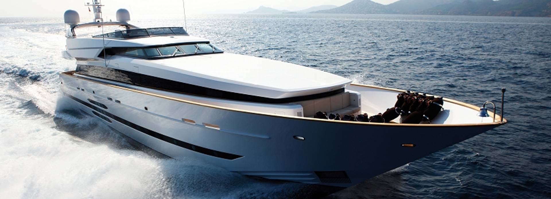 Lazy Me yacht, Cantieri di Pisa