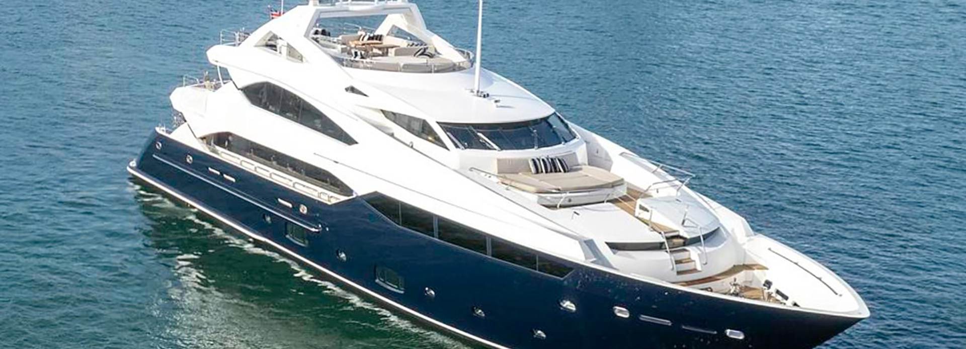 Acacia yacht, Sunseeker