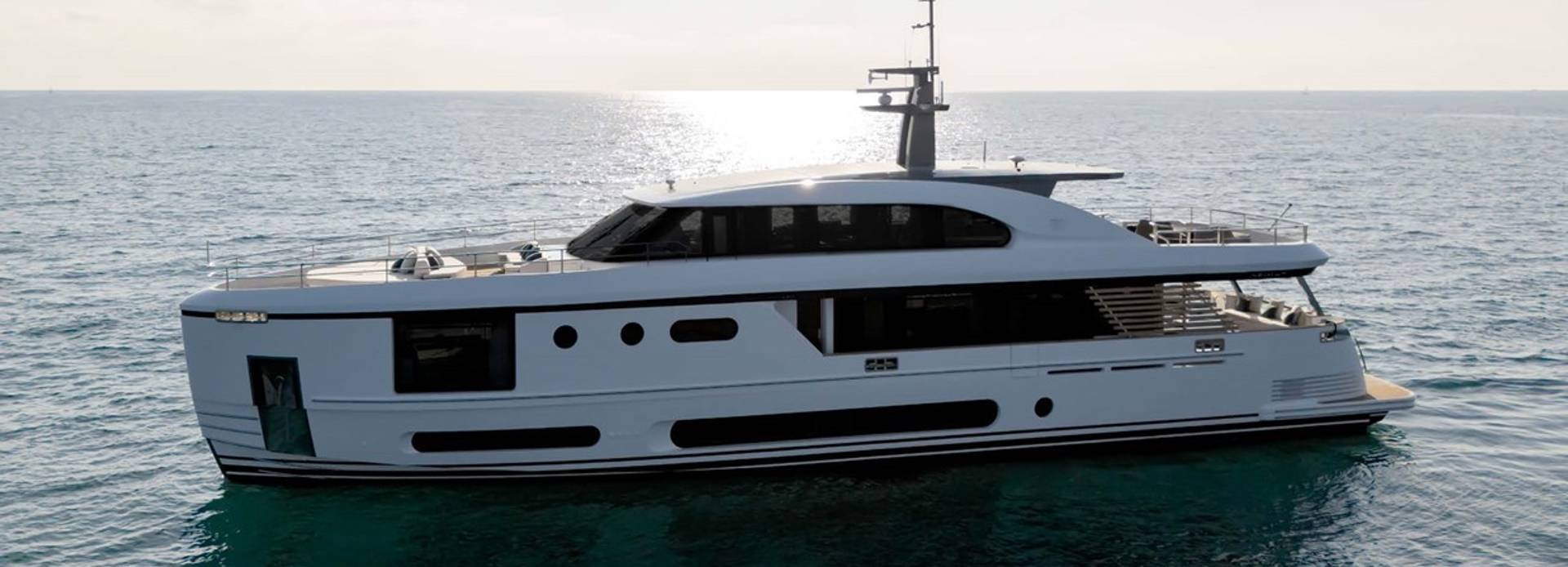 Bellissima yacht, Azimut