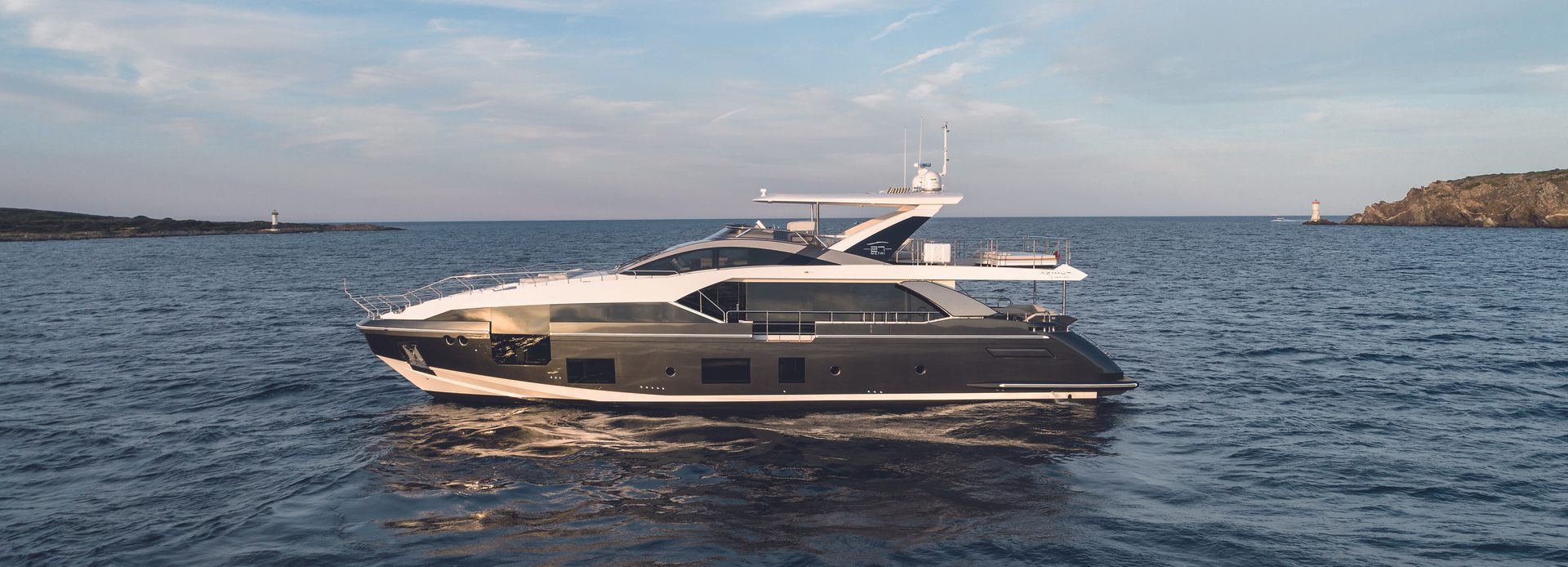 Elisabed yacht, Azimut