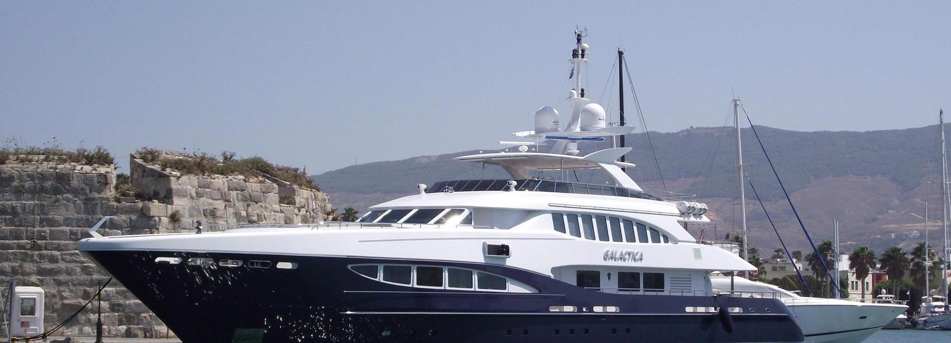 Red Sapphire yacht, Heesen