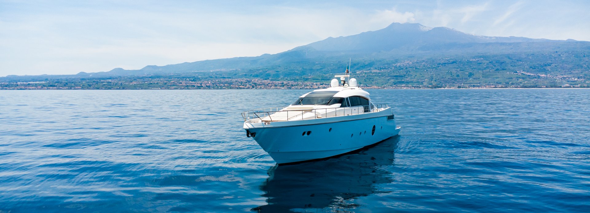 Soaris yacht, Aicon