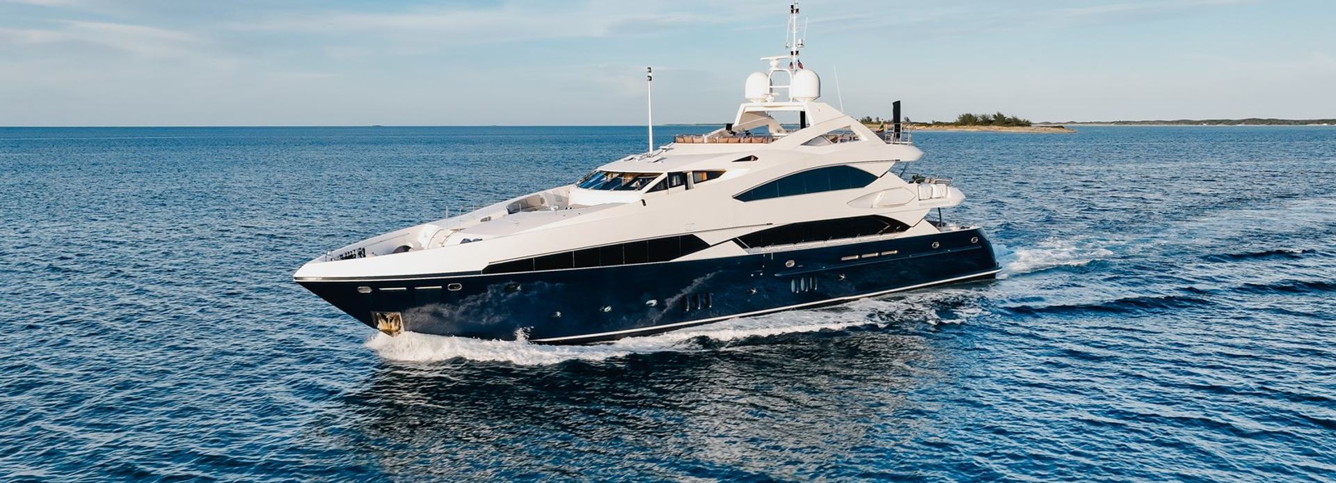 Mercy of London yacht, Sunseeker