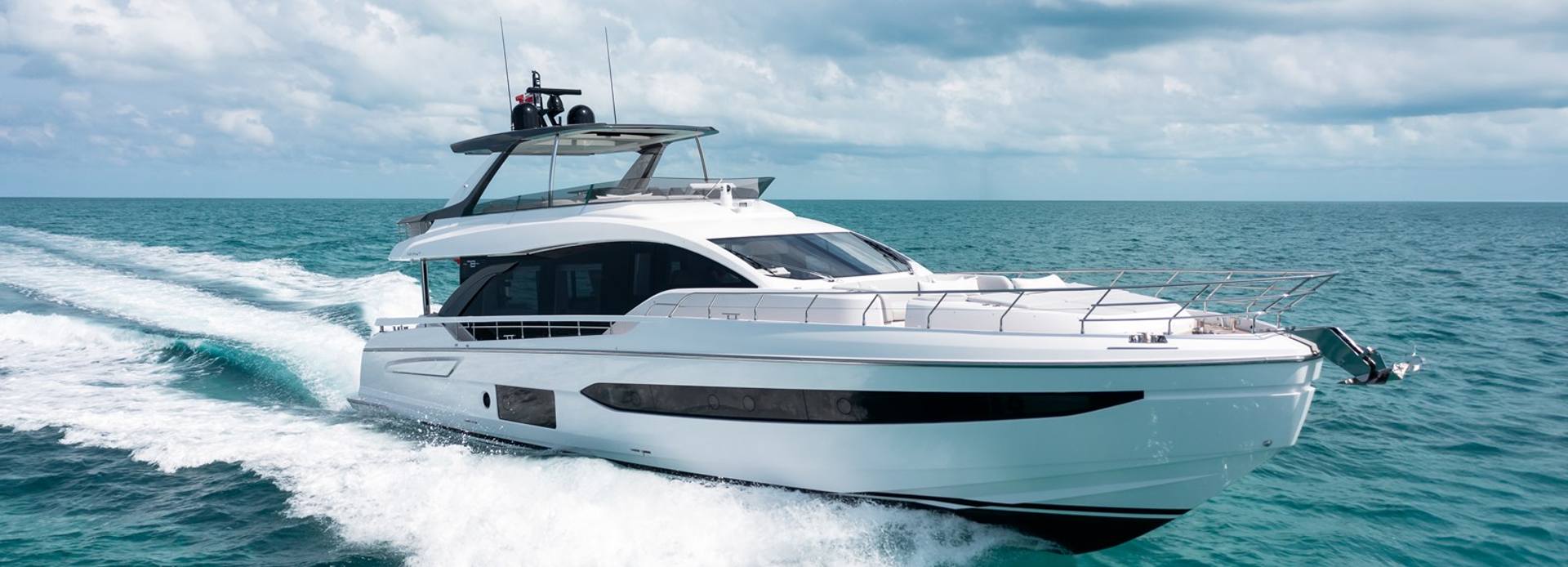 Euphoria yacht, Azimut