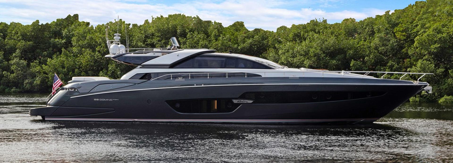 Indiscretion yacht, Riva