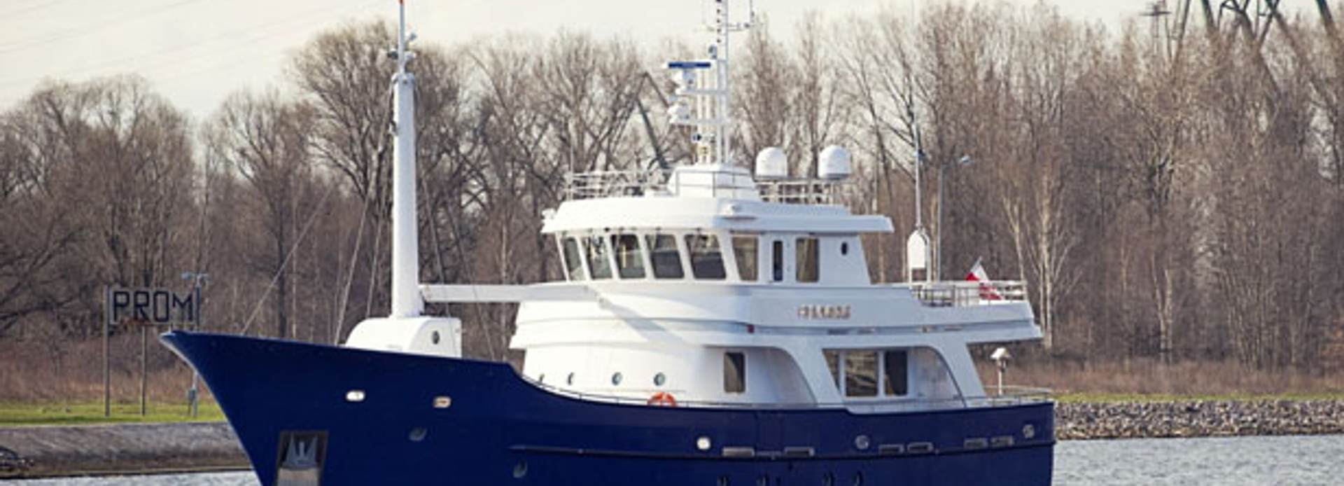Andross yacht, Aluship