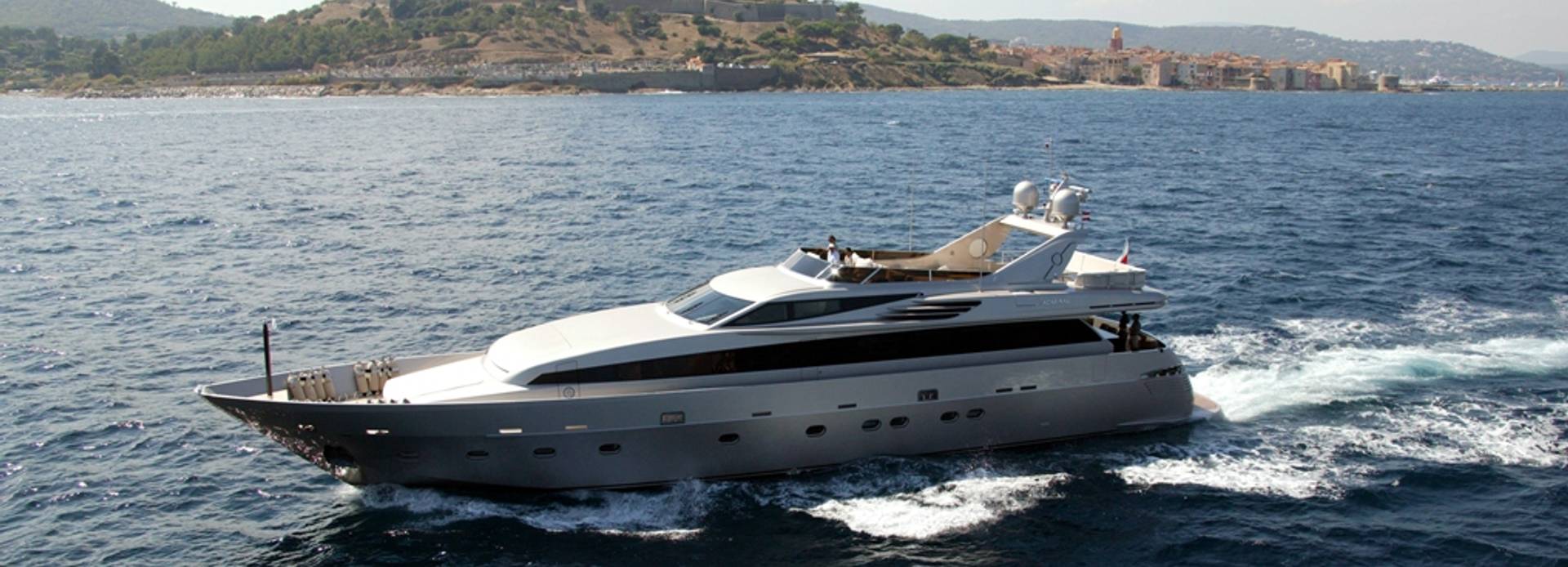 Xanax yacht, Admiral Yachts