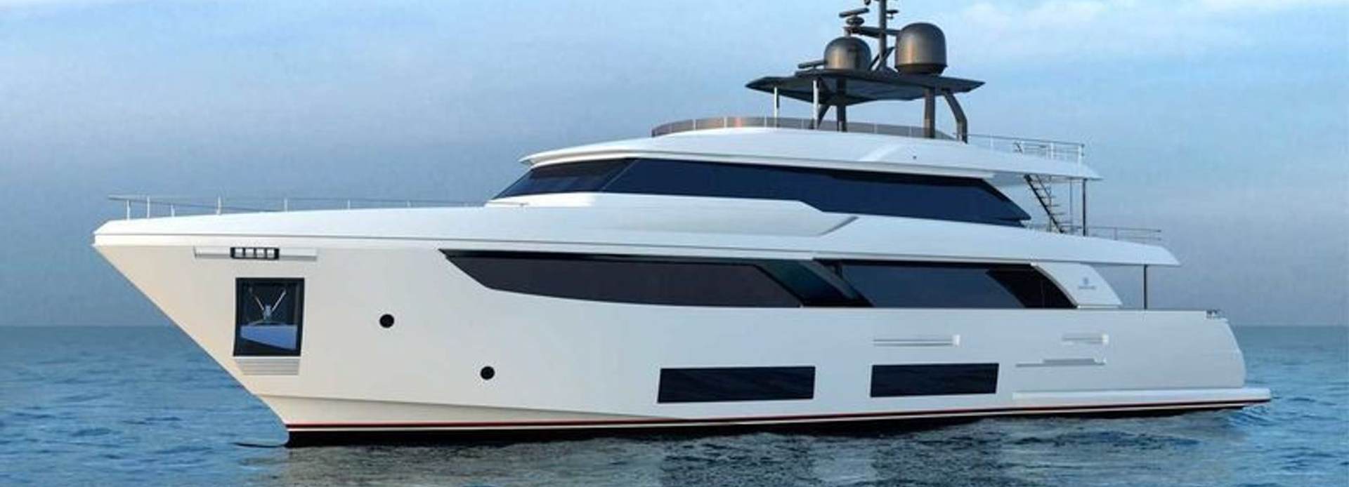 My May yacht, Custom Line