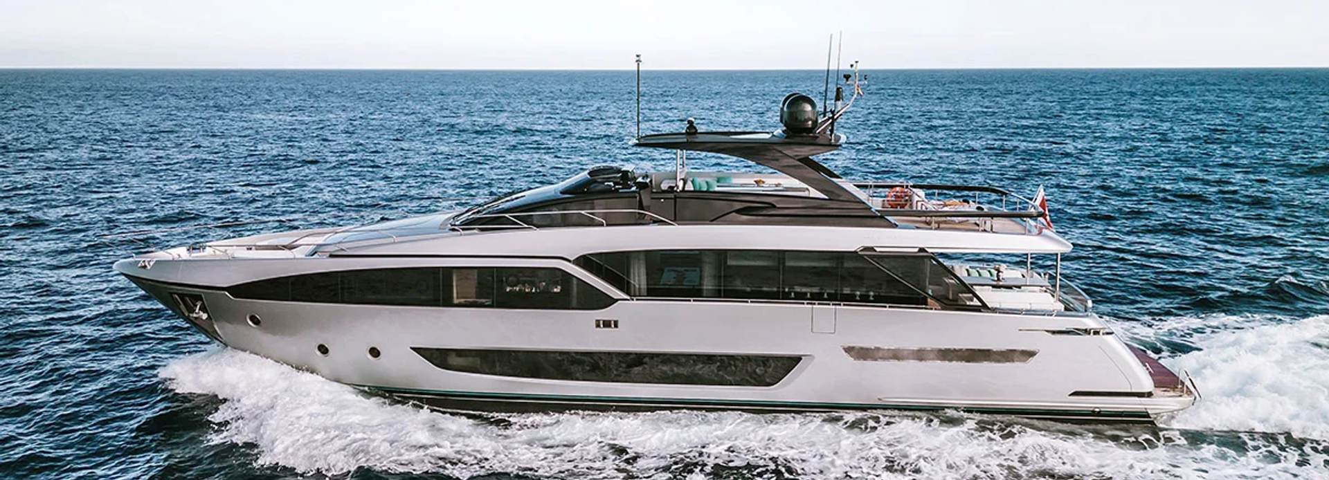 Barracuda III yacht, Riva