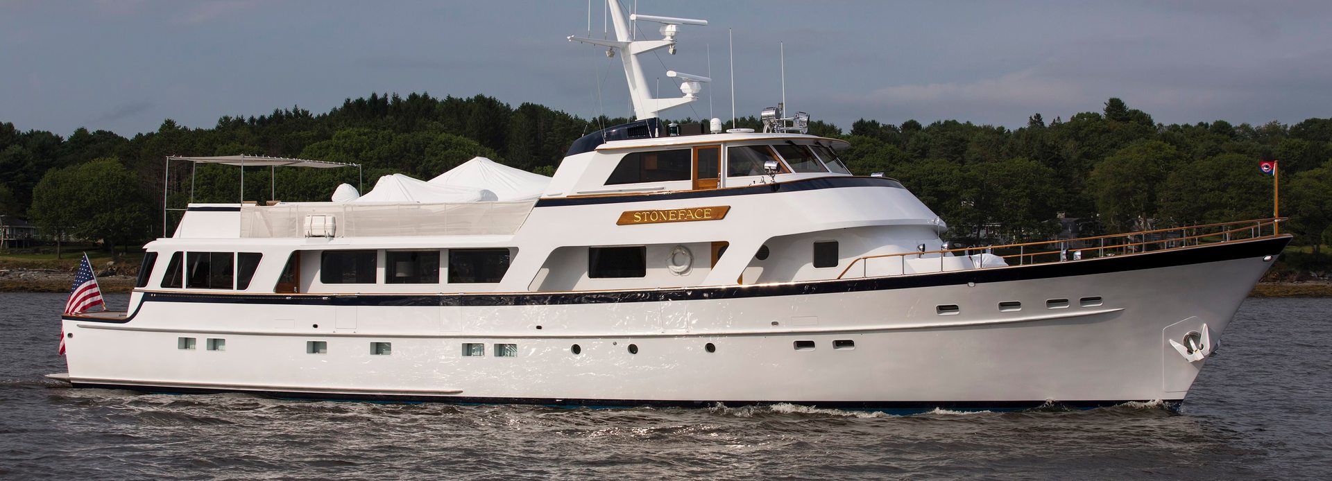 Stoneface yacht, Burger Boat