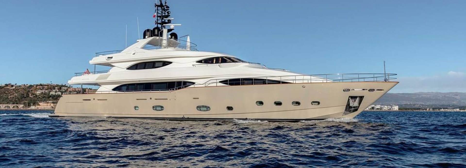 Aero yacht, CRN Yachts