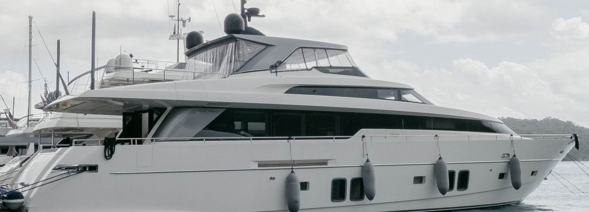 Vacanos yacht, Sanlorenzo