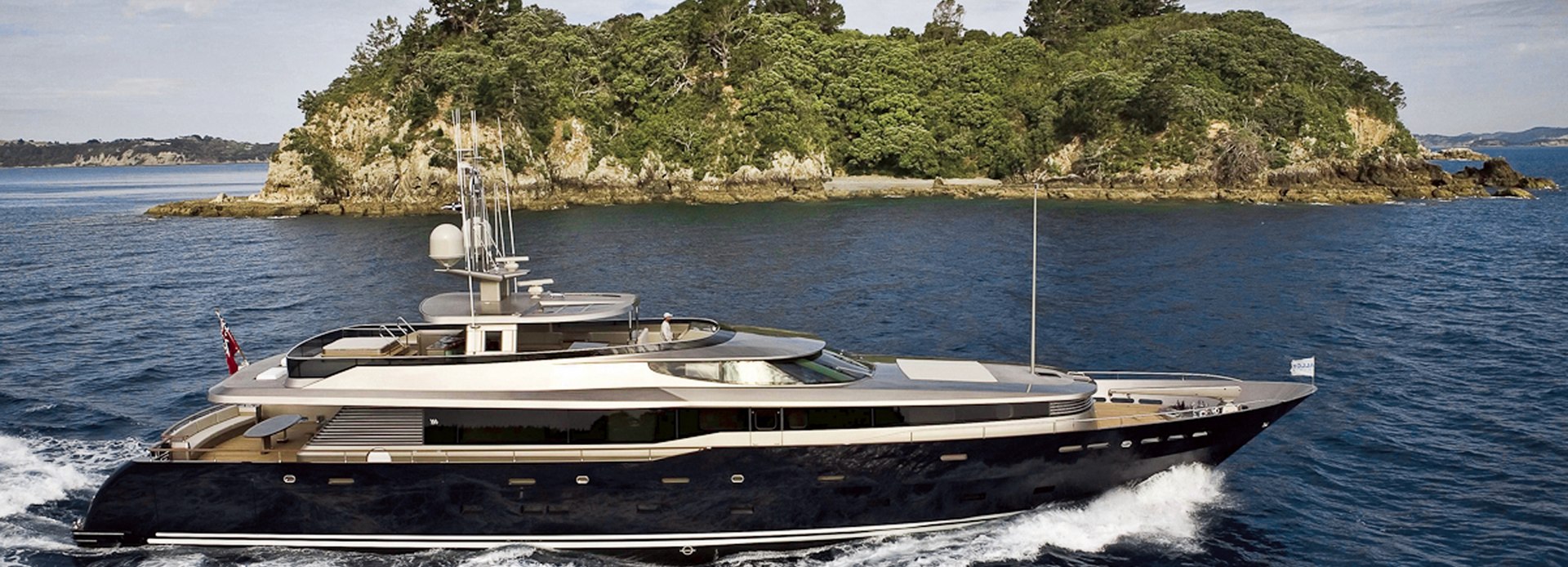 Vesper yacht