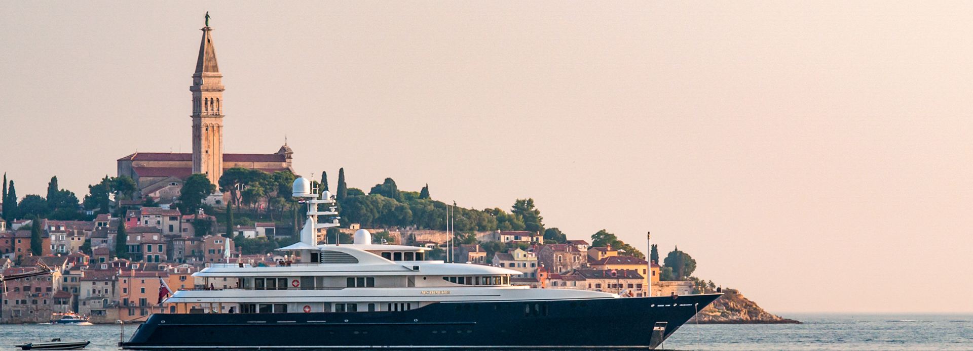 Archimedes yacht