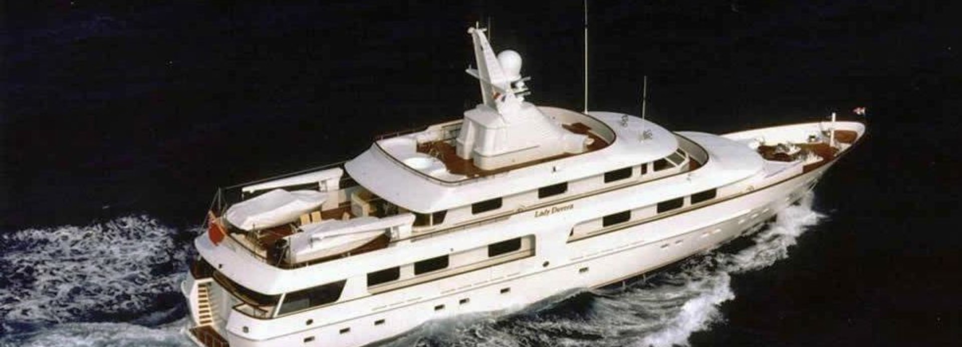 Lady Duvera III yacht