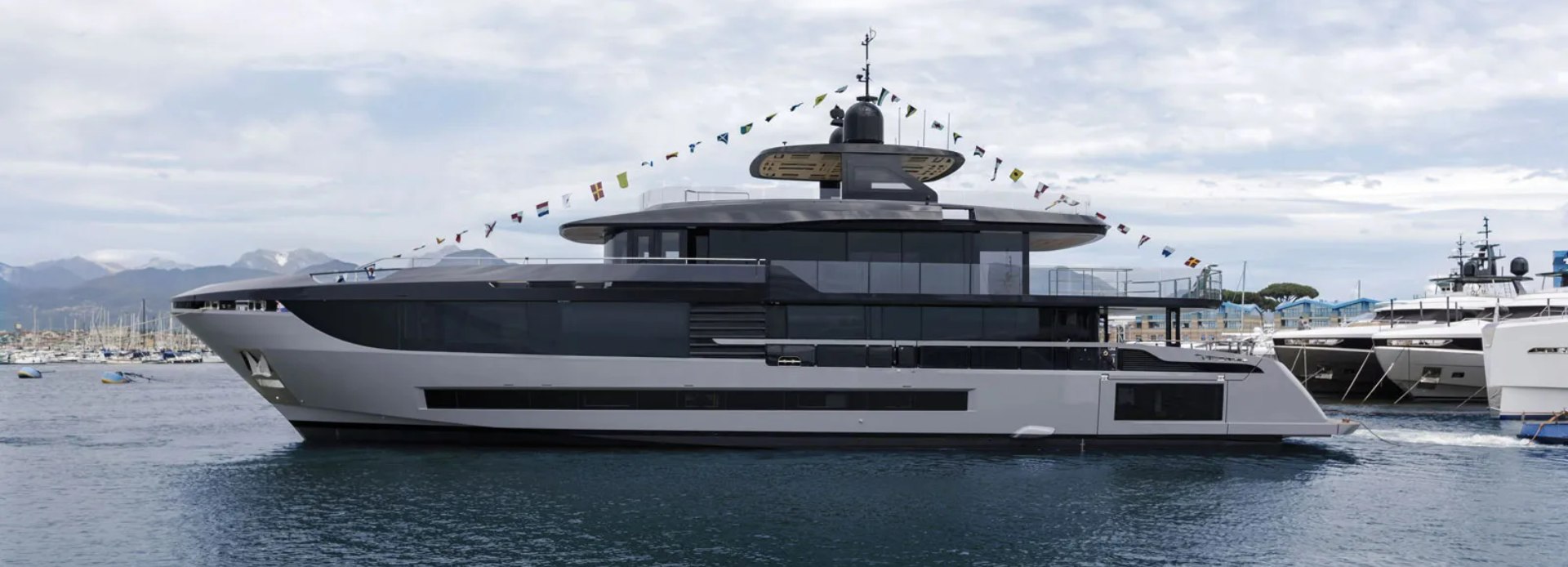 Fifth Season yacht