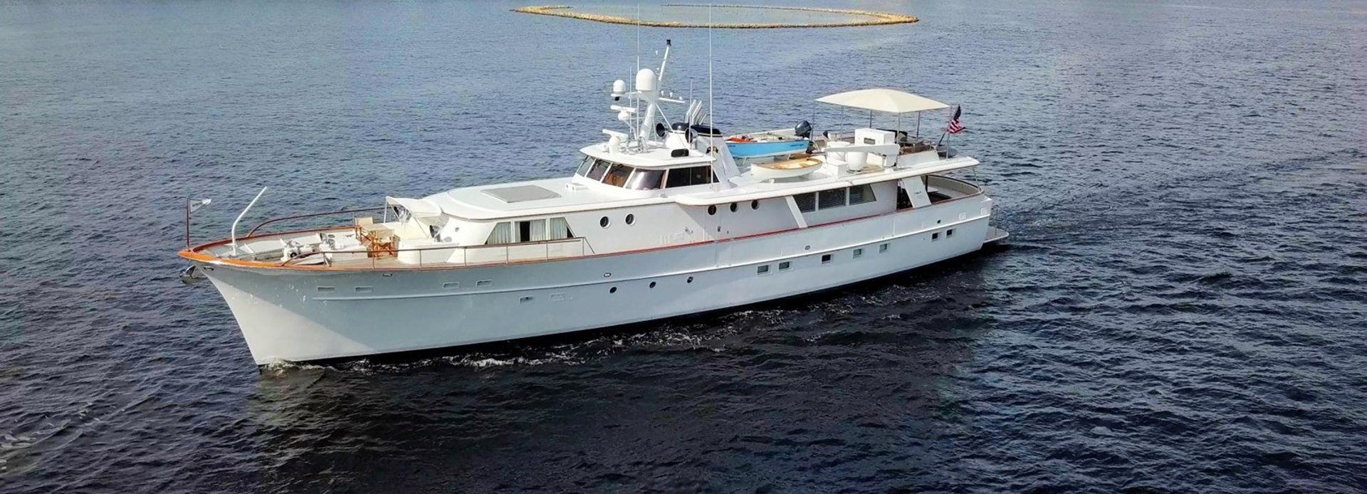 Sovereign yacht