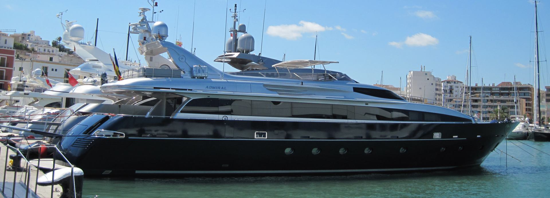 Fortuna yacht, Admiral Yachts