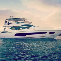 Sunseeker 75 Yacht