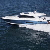 Riviera 5400  Sport Yacht