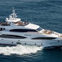 Gulf Craft Majesty 125