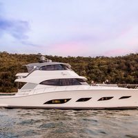 Riviera 68 Sports Motor Yacht