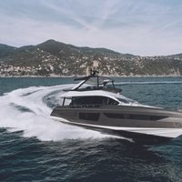 Azimut Fly 68