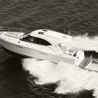 Riviera 3600 Sport Yacht