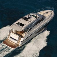 Riviera 5000 Sport Yacht