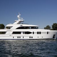 Ocean Alexander 120 Megayacht