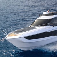 Galeon 440 Fly