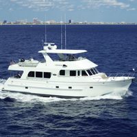 Outer Reef 650 Motoryacht
