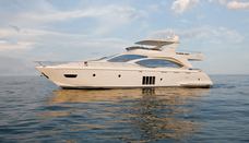 Azimut 82