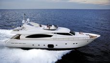 Ferretti 881