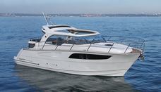 320 Aft Cabin Cruiser