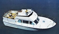 Hatteras 38 Flybridge Double Cabin