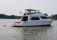 Carver Yachts 560 Voyager