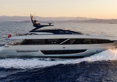 Riva 100' Corsaro