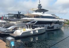 Azimut Grande Trideck
                             Mk1