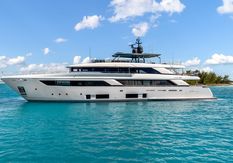 Custom Line Navetta 42